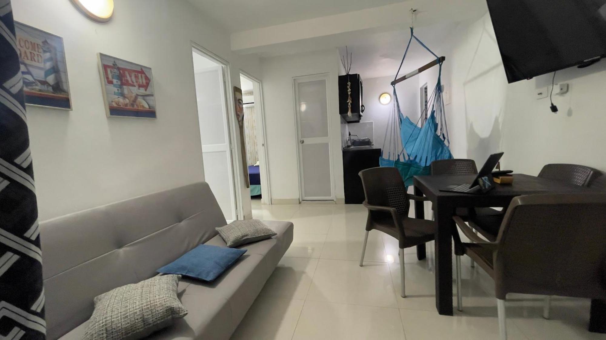 Sea Life Apartamentos En Via Principal Centro Y San Luis San Andrés Buitenkant foto