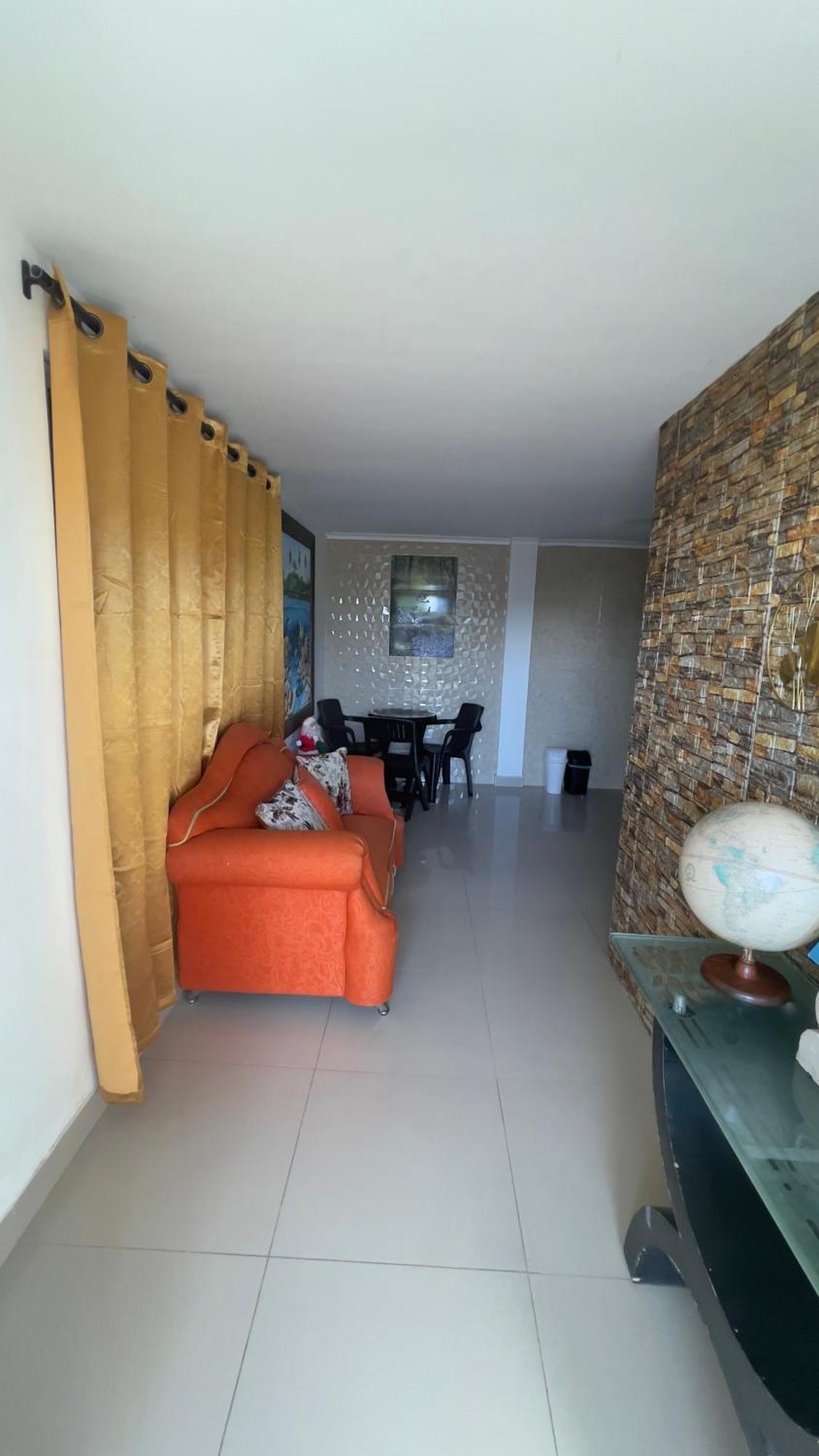 Sea Life Apartamentos En Via Principal Centro Y San Luis San Andrés Buitenkant foto